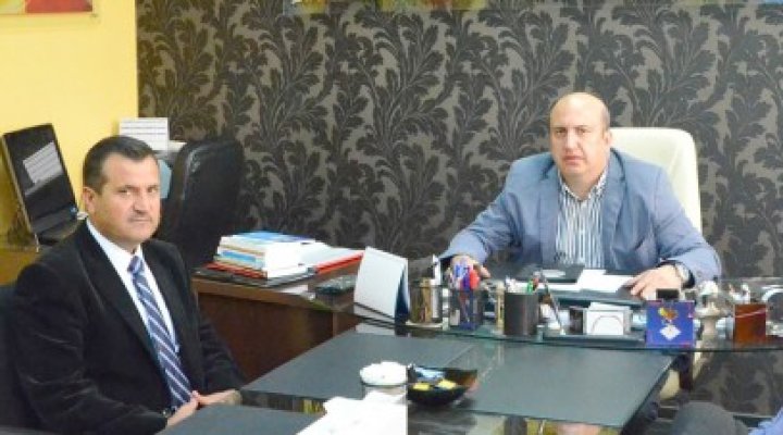 Vrabie şi Epure, la aceeaşi masă